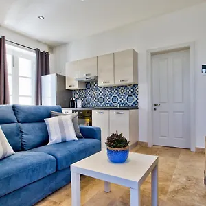  Apartamento Ursula Self Catering And 1-br In By Tritoni Malta